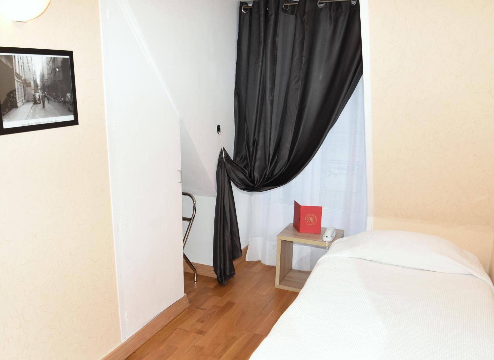 Hotel Du Mont Blanc Paris Rom bilde