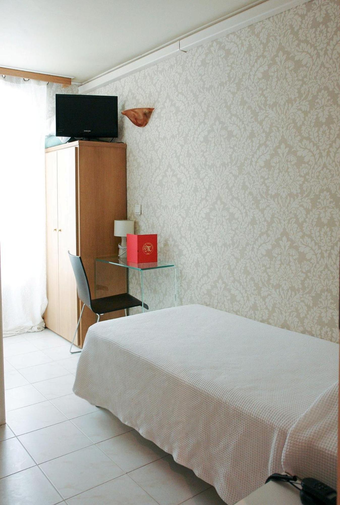 Hotel Du Mont Blanc Paris Rom bilde